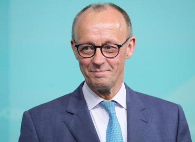 Мерц: Европа готова сесть за стол переговоров по урегулированию на Украине