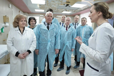 Людмила Бабушкина призвала тиражировать новый облик роддома Первоуральска