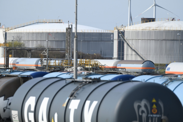 Аналитик объяснил, почему Киев вряд ли получит нефть из Ближнего Востока