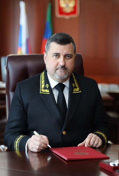 Кандидат в&nbsp;главы Дагестана ушел в&nbsp;отставку с&nbsp;поста председателя Верховного суда республики