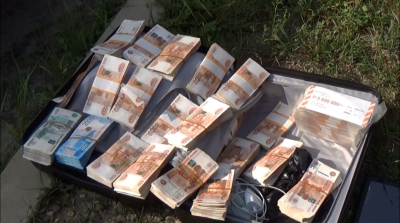 В Алае женщина забыла в горах сумку с миллионом рублей