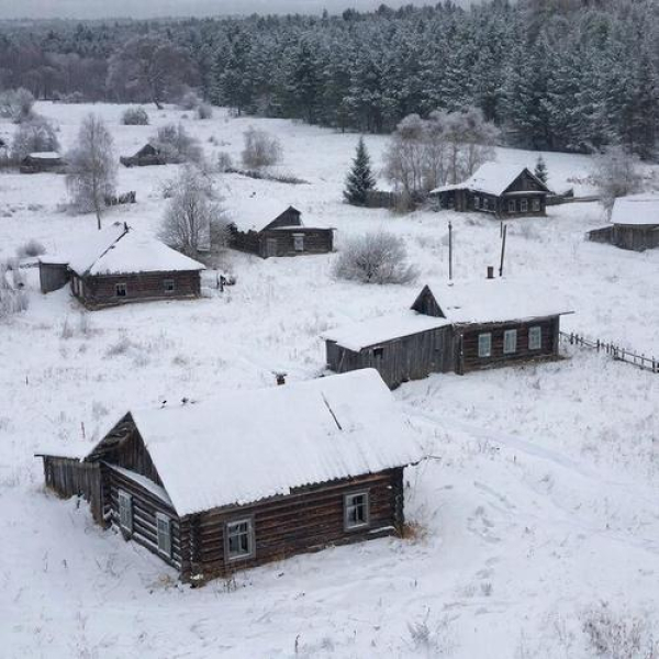 Туристам &mdash; рай, местным &mdash; полоса препятствий: как живётся в селе без магазина и дорог