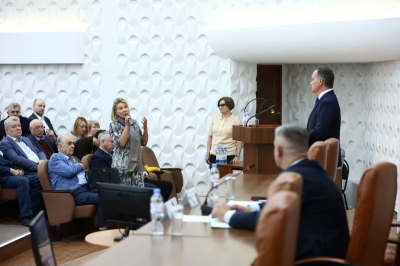Мэр Новосибирска рассказал жителями Советского района о планах по строительству дорог