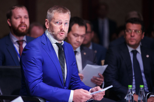 Сергей Акульчев отправится в кругосветное путешествие на вездеходах