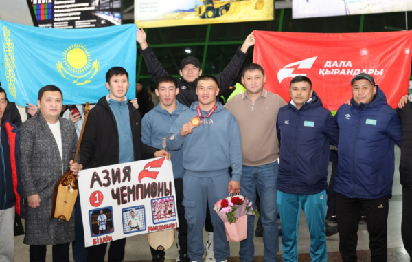 Гвардеец завоевал золото чемпионата Азии по қазақ күресі