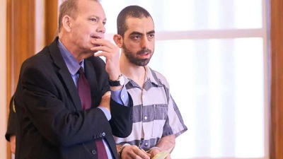 Покалечивший писателя Салмана Рушди приговорен к 25 годам тюрьмы