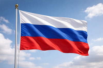 Рабочая неделя сокращена до четырех дней в связи с Днем России