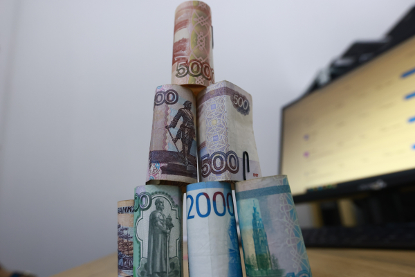 Родители смогут получать выписки по вкладам детей с 1 июля