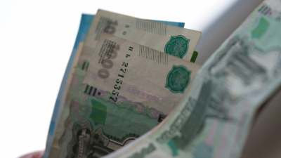 Любовница обвиняемого в насилии и убийстве двух школьниц дала жертве взятку за смену показаний 02/02/2026 &ndash; Новости