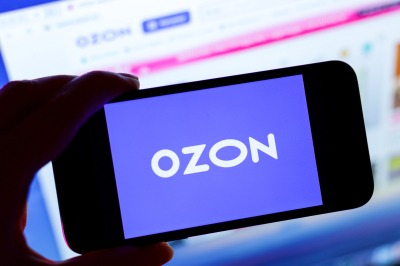 &laquo;Ъ&raquo;: &laquo;Сбер&raquo; может получить долю АФК &laquo;Система&raquo; в Ozon