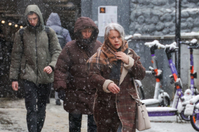 Стало известно, когда в Москве закончится снегопад и растают сугробы