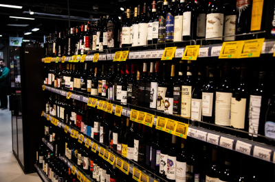 Нарколог Рудковский назвал опасной бытовую практику опохмела