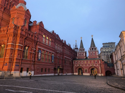 Москва прощается с теплом: синоптики назвали последний комфортный день недели