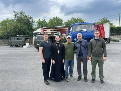 Экскаватор, &laquo;Нива&raquo; и 60 генераторов: бойцам доставили помощь из Лаишевского района