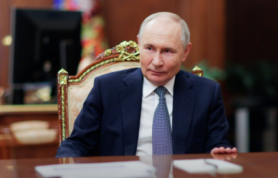 Путин поддержал идею перенести сроки погашения региональных задолженностей