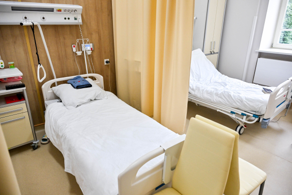 Доцент Балынин заявил, что размер больничного пособия может быть снижен