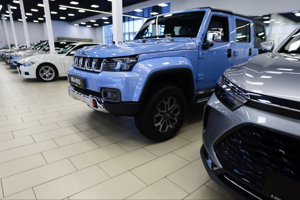 Минпромторг расширил список автомобилей, облагаемых налогом на роскошь