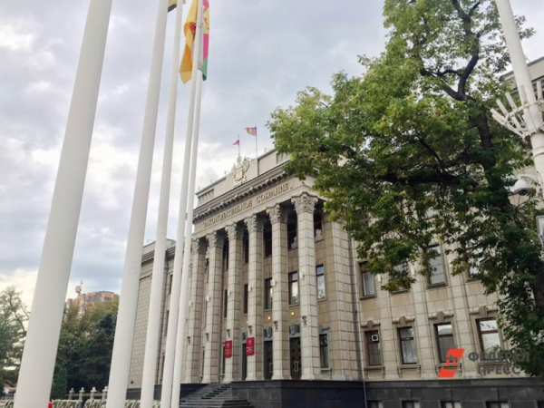 Бурлачко рассказал, какие вопросы будет вскоре рассматривать парламент Кубани