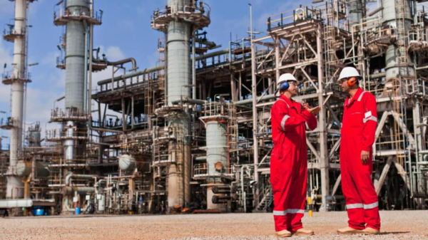 Казахстанский НПЗ, проходивший реабилитацию из-за долгов, заменит оборудование