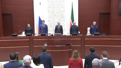 &laquo;Работали рука об руку&raquo;: Минниханов поблагодарил Мухаметшина за многолетнюю поддержку