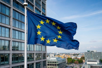 Киев получит от Европы миллиарды евро: в ЕК раскрыли, на что пойдут сворованные у РФ деньги