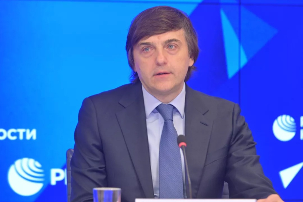 Кравцов прокомментировал участившиеся нападения на школы